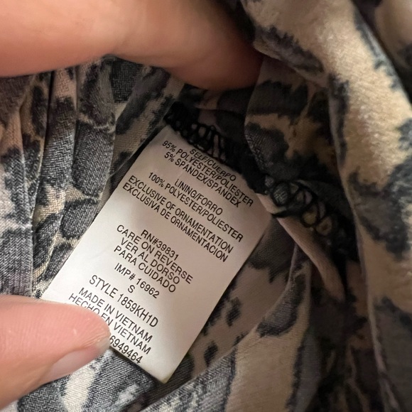 My Michelle Halter Leopard dress Size S - Picture 4 of 9